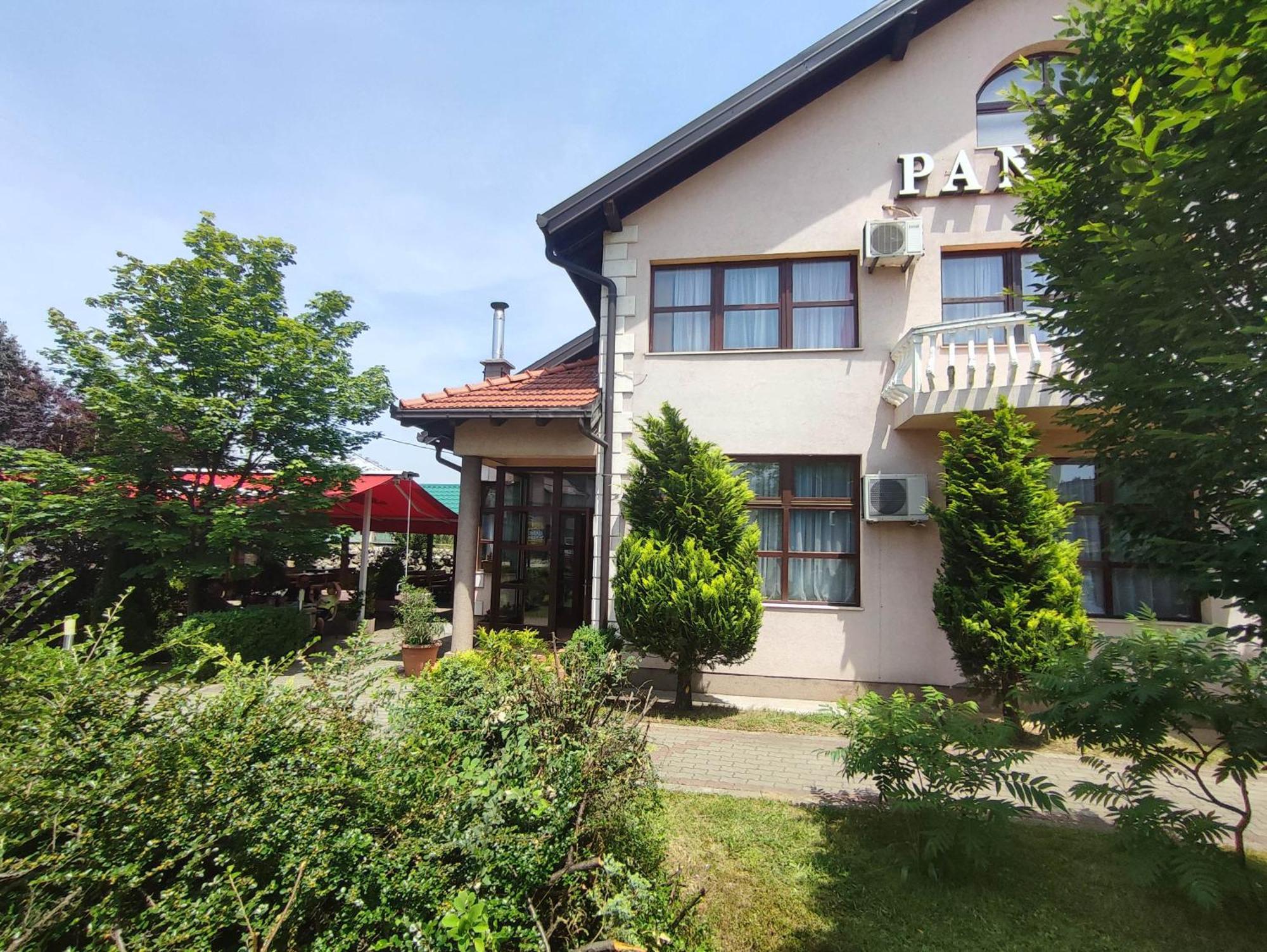 Pansion Kamin Bed & Breakfast Lukavica Eksteriør bilde
