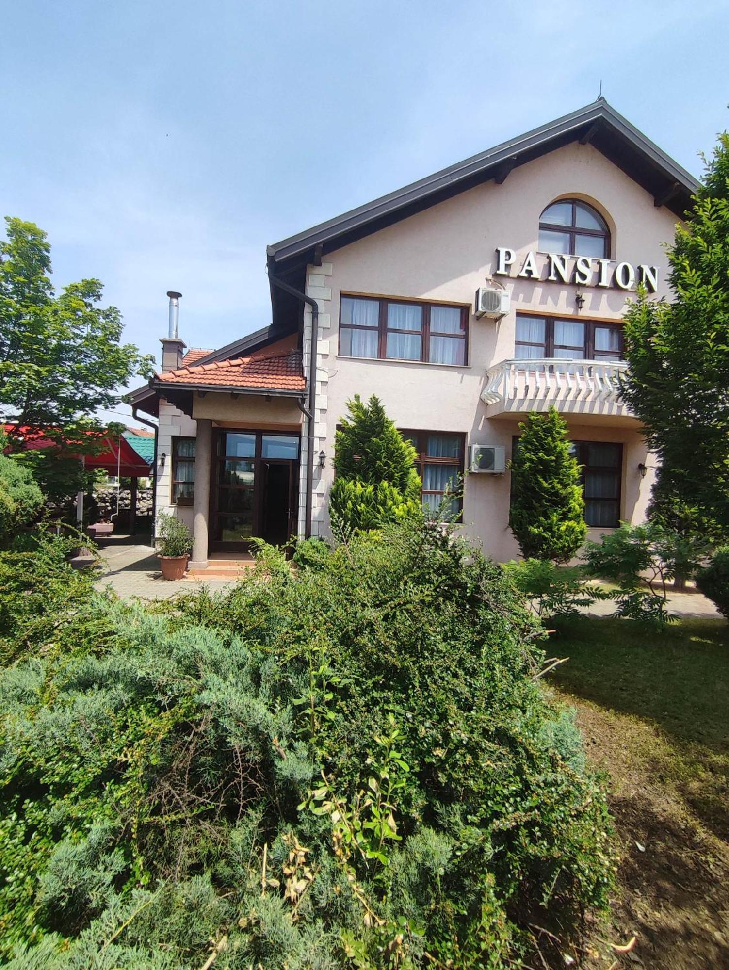 Pansion Kamin Bed & Breakfast Lukavica Eksteriør bilde